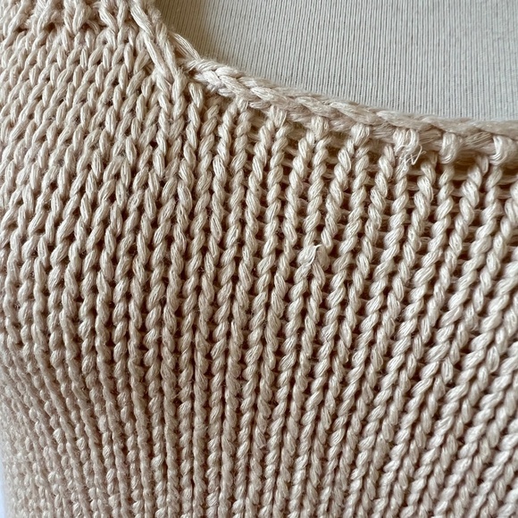 GRADE & GATHER CROCHET KNIT SLEEVELESS SWEATER TANK M BEIGE NEUTRAL CHIC BOHO - Picture 12 of 13